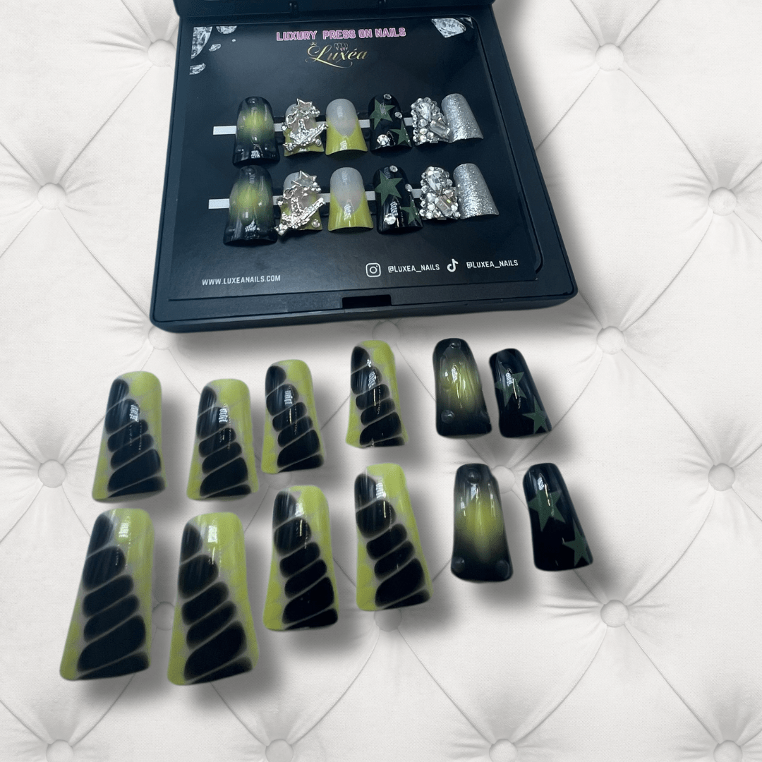 Duck Stargazing Barbie Press-On Nails Set